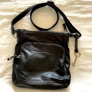 Fossil Vintage leather purse. Very good condition